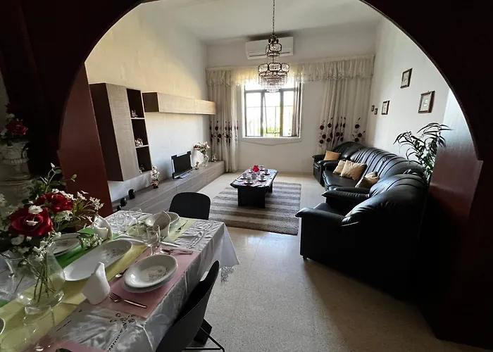 Majestic Grand Harbour View 3-bedroom By Malta Weekend Apartment