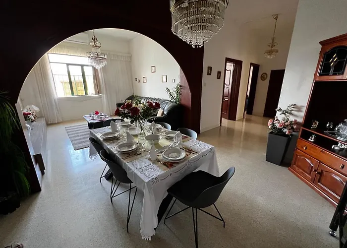 Majestic Grand Harbour View 3-bedroom By Malta Weekend شقة