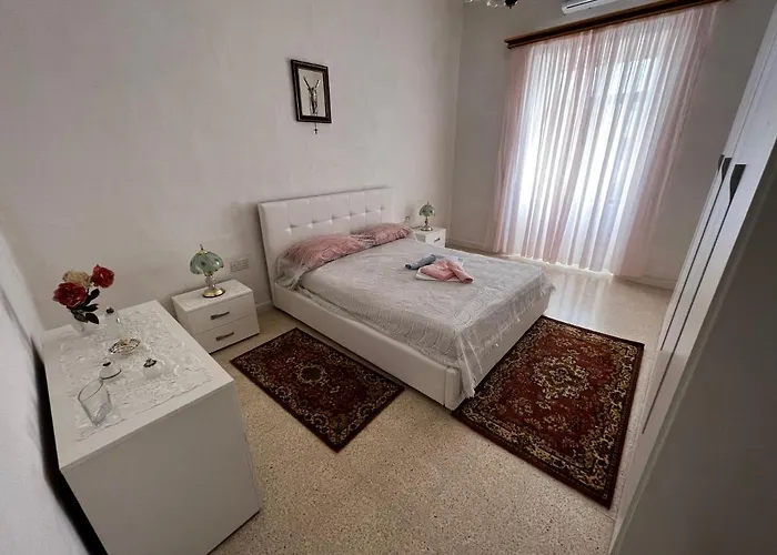 Majestic Grand Harbour View 3-bedroom By Malta Weekend شقة فاليتا