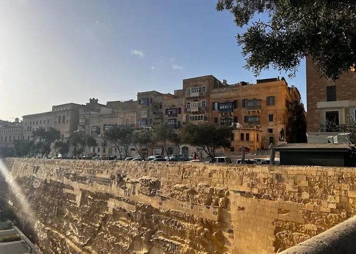 Majestic Grand Harbour View 3-bedroom By Malta Weekend شقة *